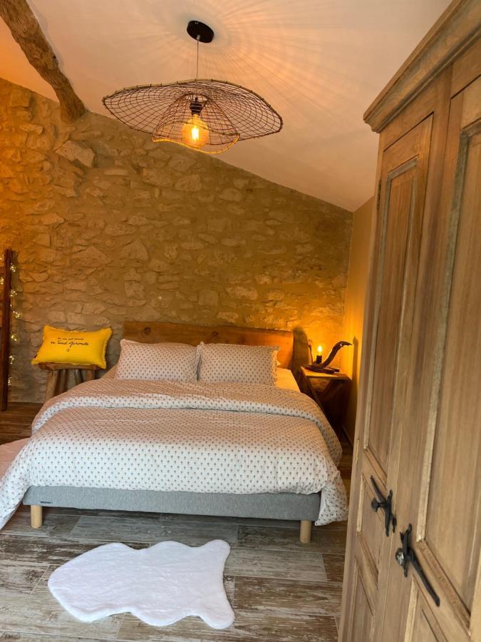 La Chambre L'Eucalyptus Saint-Laurent-du-Bois Luaran gambar